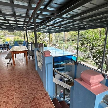 Blueberry Resort Laiya San Juan  Exteriör bild